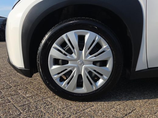 Toyota Aygo 1.0 VVT-i MT Play | Apple CarPlay | Parkeercamera | Rijklaar incl. garantie | ActivLease financial lease