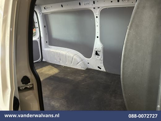 Volkswagen Caddy 2.0 TDI L2H1 Maxi Euro6 Airco | Cruisecontrol | 1400kg Trekhaak | Navigatie Zijdeur ActivLease financial lease