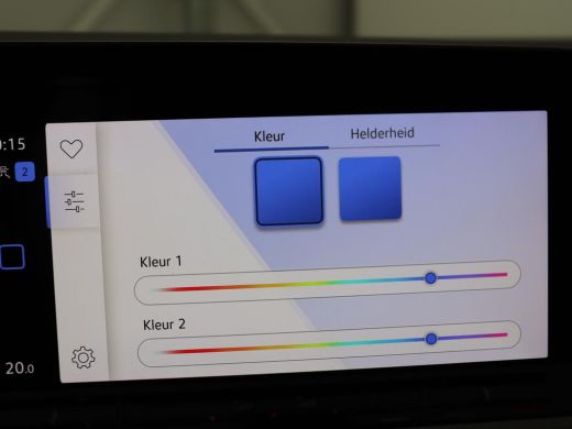 Volkswagen Golf 1.0 eTSI Life | Carplay | Sfeerverlichting | Adaptive cruise | Navigatie | Parkeerhulp | Full LED... ActivLease financial lease