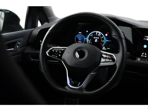 Volkswagen Golf 1.4 eHybrid GTE 245pk DSG/AUTO | Camera achter | Navigatie | Adaptief cruise control | Navigatie ... ActivLease financial lease