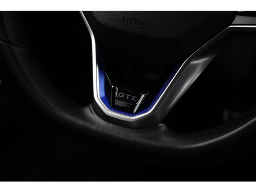 Volkswagen Golf 1.4 eHybrid GTE 245pk DSG/AUTO | Camera achter | Navigatie | Adaptief cruise control | Navigatie ... ActivLease financial lease