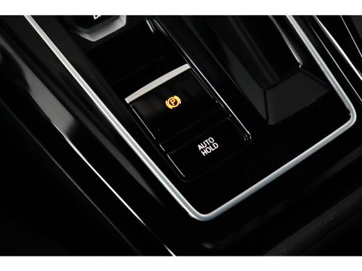 Volkswagen Golf 1.4 eHybrid GTE 245pk DSG/AUTO | Camera achter | Navigatie | Adaptief cruise control | Navigatie ... ActivLease financial lease