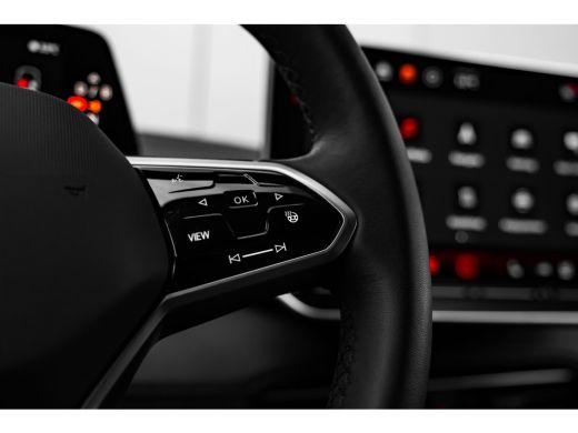 Volkswagen ID.3 Pro Business 59 kWh | Achterbank in delen neerklapbaar | Achteruitrijcamera | Actieve noodgeval a... ActivLease financial lease