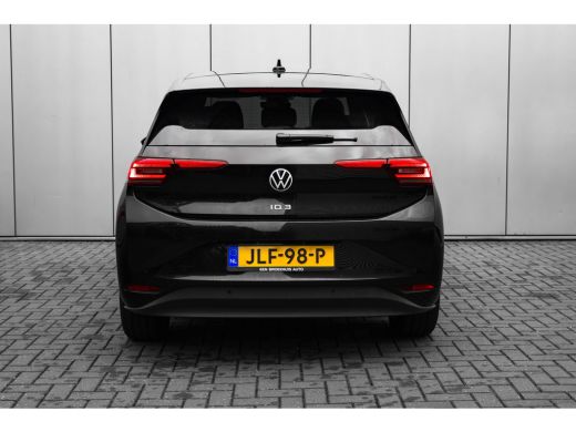 Volkswagen ID.3 Pro Business 59 kWh | Achterbank in delen neerklapbaar | Achteruitrijcamera | Actieve noodgeval a... ActivLease financial lease