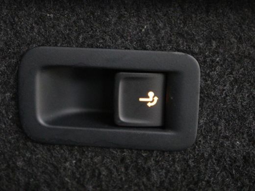 Volkswagen Passat 1.4 TSI PHEV GTE | Panoramadak | Nappleder | Stoelverwarming | Trekhaak | 360 Camera | Adaptive c... ActivLease financial lease