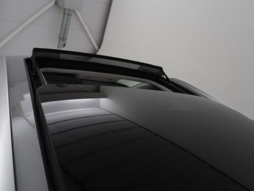 Volkswagen Passat 1.4 TSI PHEV GTE | Panoramadak | Nappleder | Stoelverwarming | Trekhaak | 360 Camera | Adaptive c... ActivLease financial lease