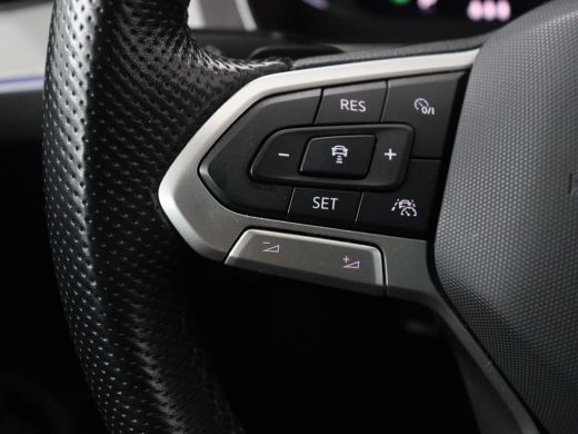 Volkswagen Passat 1.4 TSI PHEV GTE | Panoramadak | Nappleder | Stoelverwarming | Trekhaak | 360 Camera | Adaptive c... ActivLease financial lease