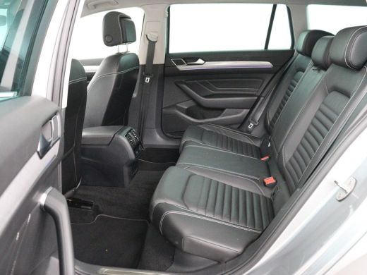 Volkswagen Passat 1.4 TSI PHEV GTE | Panoramadak | Nappleder | Stoelverwarming | Trekhaak | 360 Camera | Adaptive c... ActivLease financial lease