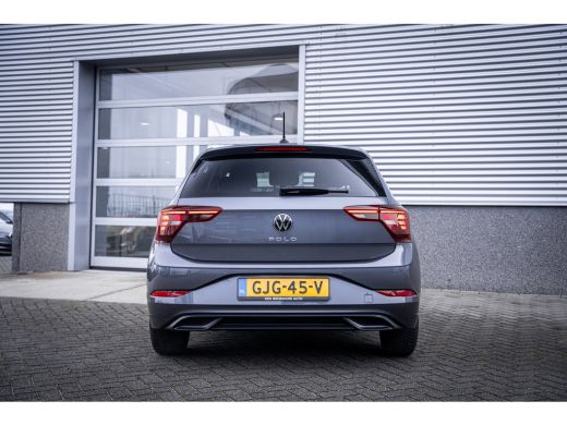 Volkswagen Polo 1.0 TSI Life Edition | Cruise control adaptief | DAB ontvanger | Keyless entry/start ActivLease financial lease