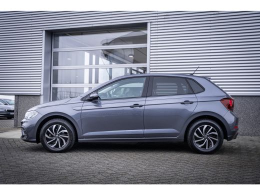 Volkswagen Polo 1.0 TSI Life Edition | Cruise control adaptief | DAB ontvanger | Keyless entry/start ActivLease financial lease