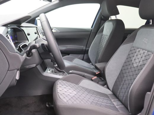 Volkswagen Polo 1.0 TSI R-Line Edition 95PK DSG Pano-Schuifdak, Keyless, Matrix LED-Verlichting, Side Assist, Ada... ActivLease financial lease