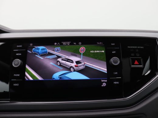 Volkswagen Polo 1.0 TSI R-Line Edition 95PK DSG Pano-Schuifdak, Keyless, Matrix LED-Verlichting, Side Assist, Ada... ActivLease financial lease