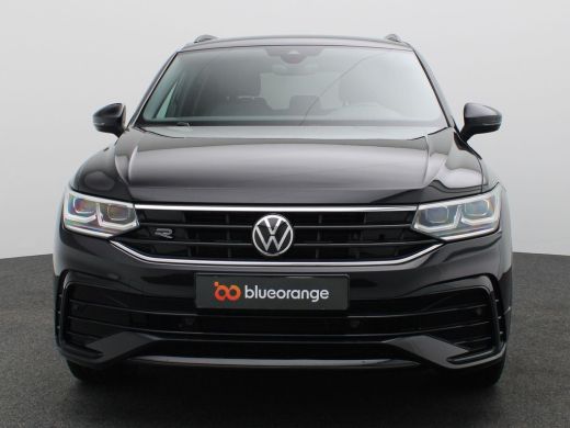 Volkswagen Tiguan 1.4 TSI eHybrid R-Line Business+ 245PK DSG SOH 91%, Trekhaak, Black Style, 19" LM Velgen, Keyless... ActivLease financial lease
