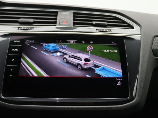 Volkswagen Tiguan 1.4 TSI eHybrid R-Line Business+ 245PK DSG SOH 91%, Trekhaak, Black Style, 19" LM Velgen, Keyless... ActivLease financial lease