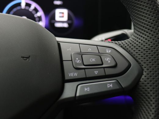 Volkswagen Tiguan 1.5 eHybrid R-Line Edition 272PK DSG Pano-Schuifdak, 20" LM Velgen, Harman Kardon Audio, Leder, M... ActivLease financial lease