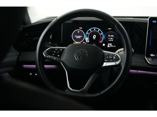 Volkswagen Tiguan 1.5 eTSI Life Edition | Achteruitrijcamera | Dodehoek detectie | Trekhaak elektrisch uitklapbaar ActivLease financial lease