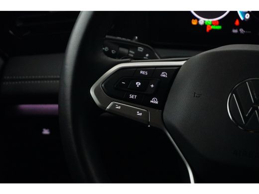 Volkswagen Tiguan 1.5 eTSI Life Edition | Achteruitrijcamera | Dodehoek detectie | Trekhaak elektrisch uitklapbaar ActivLease financial lease