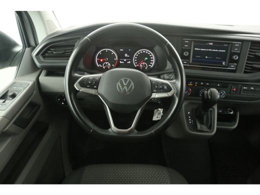 Volkswagen Transporter T6.1 2.0 150PK TDI L1H1 | Aut. | Airco | Adap. Cruise | Carplay | Stoelverw. | Parkeersens. ActivLease financial lease