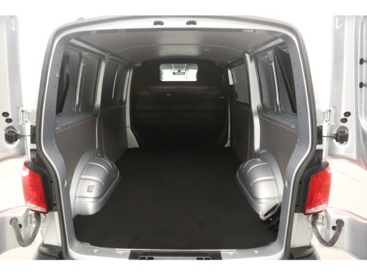 Volkswagen Transporter T6.1 2.0 150PK TDI L1H1 | Aut. | Airco | Adap. Cruise | Carplay | Stoelverw. | Parkeersens. ActivLease financial lease