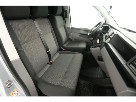 Volkswagen Transporter T6.1 2.0 TDI L2H1 | Airco | 3 Zits | Parkeersensoren | Elektrpakket ActivLease financial lease