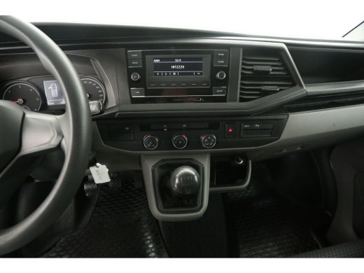 Volkswagen Transporter T6.1 2.0 TDI L2H1 | Airco | 3 Zits | Parkeersensoren | Elektrpakket ActivLease financial lease