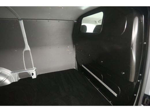 Volkswagen Transporter T6.1 2.0 TDI L2H1 | Airco | 3 Zits | Parkeersensoren | Elektrpakket ActivLease financial lease