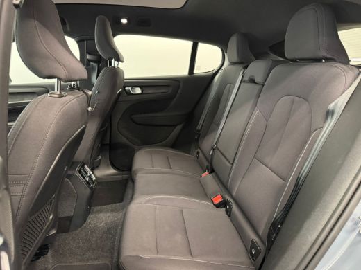 Volvo  C40 Single Motor Core 69 kWh Warmtepomp | SoH 95,5% | 19"All Season banden | | Achteruitrijcamera | A... ActivLease financial lease