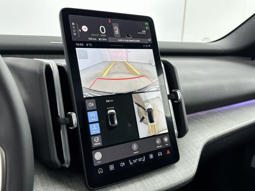 Volvo  EX30 Twin Motor Performance Ultra 69 kWh | 20" | Wool Blend bekleding | Stoel/Stuurverwarming | Getint... ActivLease financial lease