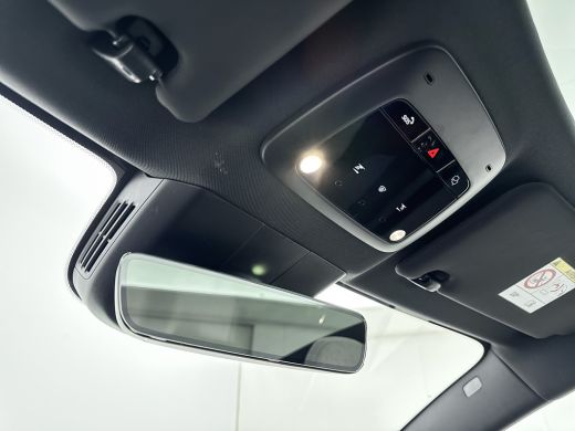 Volvo  EX30 Twin Motor Performance Ultra 69 kWh | 20" | Wool Blend bekleding | Stoel/Stuurverwarming | Getint... ActivLease financial lease