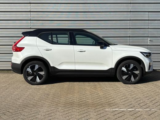 Volvo  EX40 252PK Single Motor Extended Range Ultra 82kWh | Trekhaak | Pixel LED | 360 | HK Audio | Memory | ... ActivLease financial lease