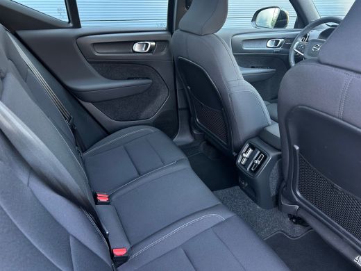 Volvo  XC40 Recharge Ultimate 70 kWh | Audio installatie premium | Cruise control adaptief met Stop&Go en stu... ActivLease financial lease