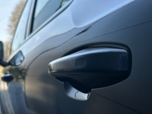 Volvo  XC40 Recharge Ultimate 70 kWh | Audio installatie premium | Cruise control adaptief met Stop&Go en stu... ActivLease financial lease