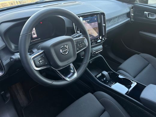 Volvo  XC40 Recharge Ultimate 70 kWh | Audio installatie premium | Cruise control adaptief met Stop&Go en stu... ActivLease financial lease