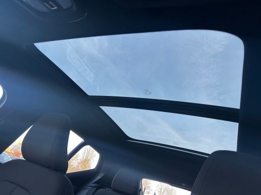 Volvo  XC40 Recharge Ultimate 70 kWh | Audio installatie premium | Cruise control adaptief met Stop&Go en stu... ActivLease financial lease