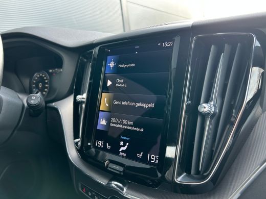 Volvo  XC60 2.0 B5 R-Design | Luchtvering | 360 camera | Sportstoel | Memory | Verwarmde voorruit | Pilot Ass... ActivLease financial lease