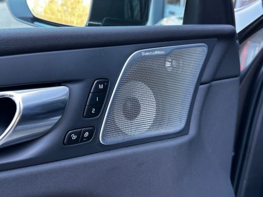 Volvo  XC60 2.0 Recharge T8 AWD Inscription | Luchtvering | HU-Display | Bowers & Wilkins | Pilot Assist | BL... ActivLease financial lease