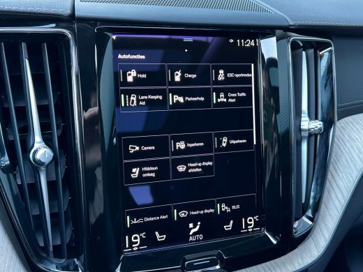 Volvo  XC60 2.0 Recharge T8 AWD Inscription | Luchtvering | HU-Display | Bowers & Wilkins | Pilot Assist | BL... ActivLease financial lease