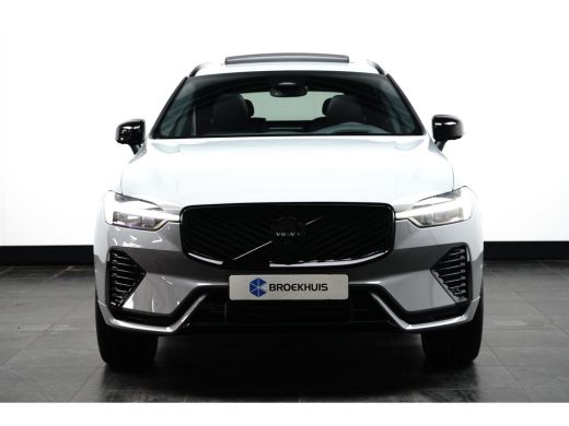 Volvo  XC60 T6 Plus Black Edition Recharge Plug-In Hybrid AWD | Facelift | 360 camera | Pano | HU-Display | C... ActivLease financial lease