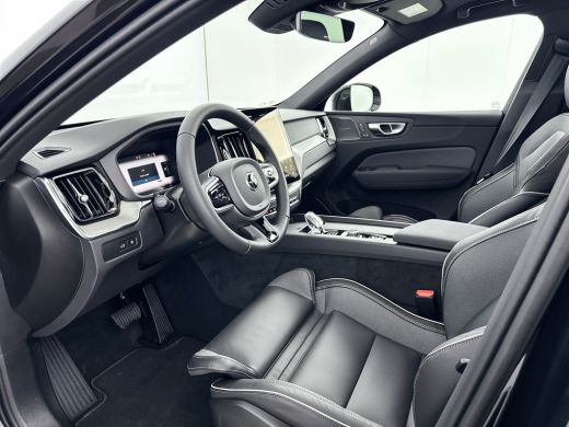 Volvo  XC60 T6 Recharge Plus Black Edition | 21" | Panoramadak | Head-Up | 360 Camera | Getint Glas | Harman ... ActivLease financial lease