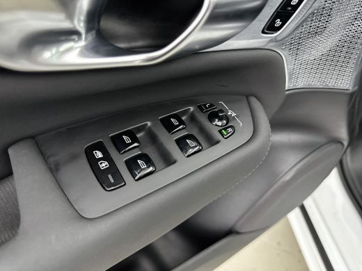 Volvo  XC90 T8 Recharge Ultra Dark | 21" | Luchtvering | Geventileerd Nappa | Massagestoelen | Bowers & Wilki... ActivLease financial lease