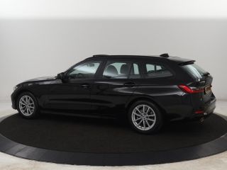 BMW 3 Serie 320i Executive Edition | Panoramadak | Carplay | Navigatie | Live Cockpit | Full LED | Parkeerhul...