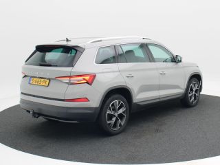 Skoda Kodiaq 1.5 TSi 150 Pk Automaat Business Edition Plus | Trekhaak | Stoelverwarming | Camera | Climatronic...