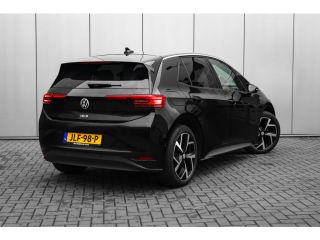 Volkswagen ID.3 Pro Business 59 kWh | Achterbank in delen neerklapbaar | Achteruitrijcamera | Actieve noodgeval a...