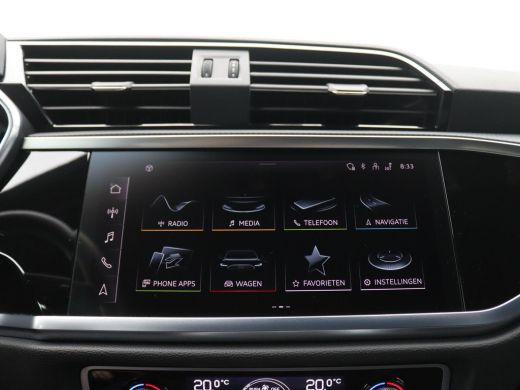 Audi Q3 45 TFSI e S Edition 245PK S-Tronic SOH 99%, Pano-Schuifdak, Trekhaak, 19" LM Velgen, Adaptieve Cr... ActivLease financial lease