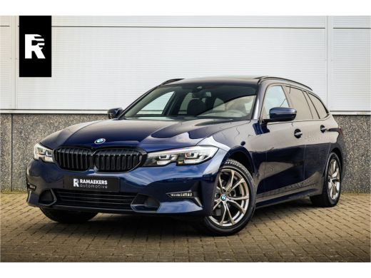 BMW 3 Serie Touring 320i Sportline Panorama / Camera / Individual / HiFi /