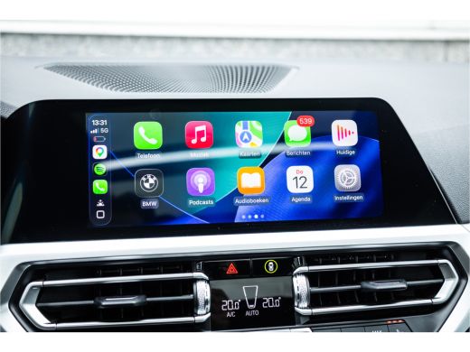 BMW 3 Serie Touring 320i Sportline Panorama / Camera / Individual / HiFi / ActivLease financial lease