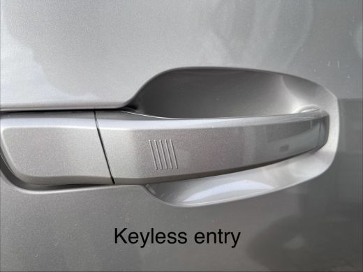 BMW i3 Executive 120Ah 42 kWh/Lodge/*Kashmir Silver*/2xAdaptive/Carplay/W-pomp/3-Fase ActivLease financial lease