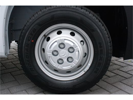 Citroën Jumper 2.2 BLUEHDI 140PK L3H2 3.3T | &euro; 7.300,- Voorraad Voordeel / NAVI / CLIMA / LED / PDC / BLUETOOTH ... ActivLease financial lease