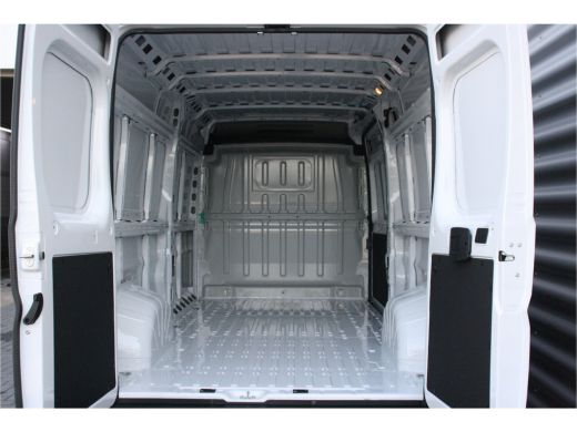 Citroën Jumper 2.2 BLUEHDI 140PK L3H2 3.3T | &euro; 7.300,- Voorraad Voordeel / NAVI / CLIMA / LED / PDC / BLUETOOTH ... ActivLease financial lease