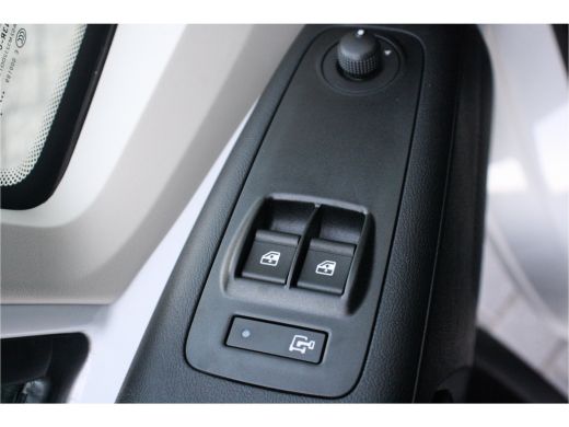 Citroën Jumper 2.2 BLUEHDI 140PK L3H2 3.3T | &euro; 7.300,- Voorraad Voordeel / NAVI / CLIMA / LED / PDC / BLUETOOTH ... ActivLease financial lease